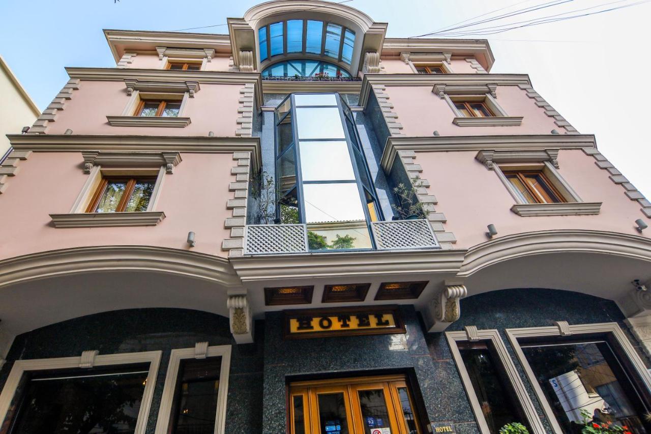 Brilant Antik Center Hotel Тирана Экстерьер фото