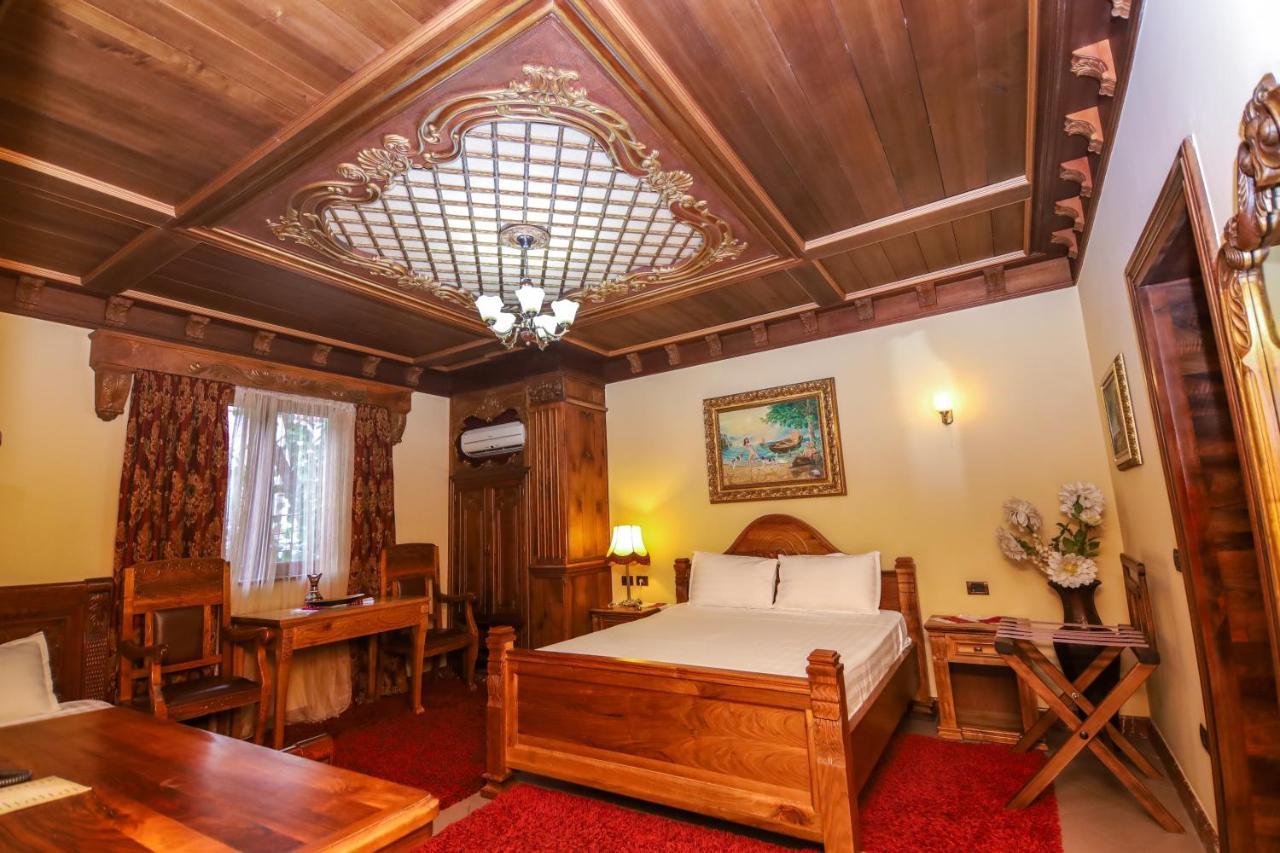 Brilant Antik Center Hotel Тирана Экстерьер фото